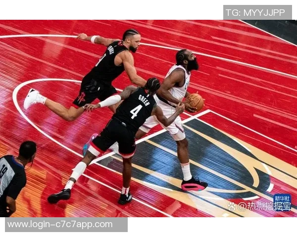 2016年NBA季后赛火箭对决快船的激烈战况与精彩瞬间回顾 2016年NBA季后赛火箭对决快船的激烈战况与精彩瞬间回顾