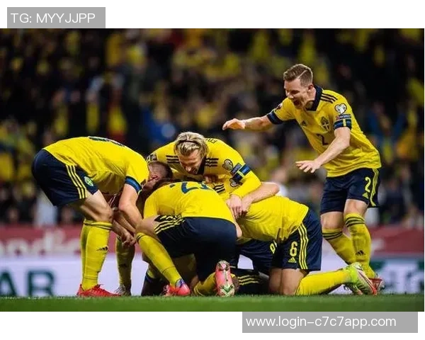 克劳利队与南安联队激战正酣谁能在这场较量中笑到最后